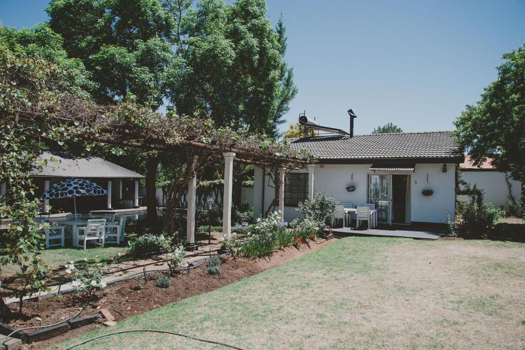 Lydenburg Manor Guest House Экстерьер фото