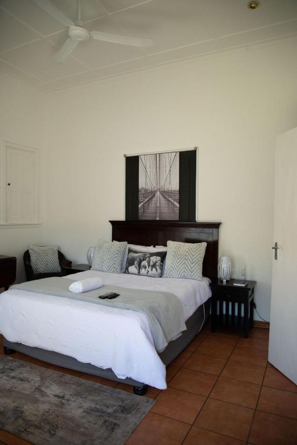 Lydenburg Manor Guest House Экстерьер фото
